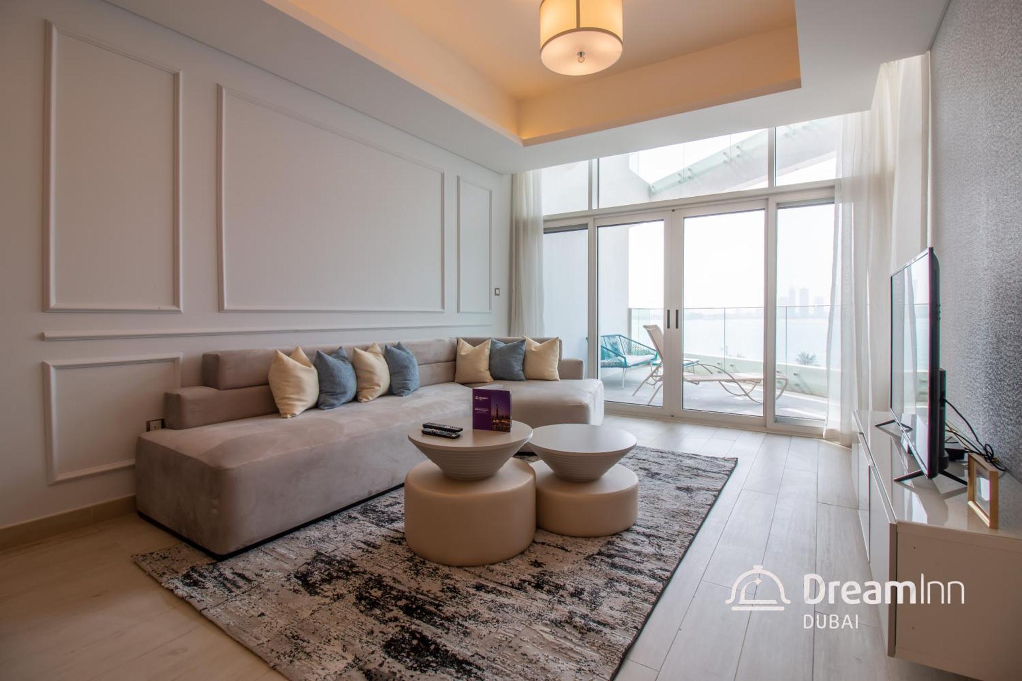 Dream Inn Apartments - Mina By Azizi ドバイ エクステリア 写真